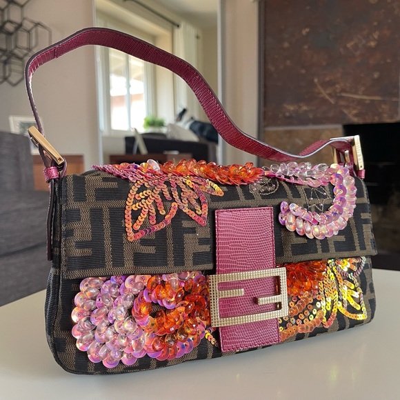 SOLD - Incredibly Rare Vintage Fendi Beaded Sequin Swirl Zucca Baguette - Picture 3 of 17